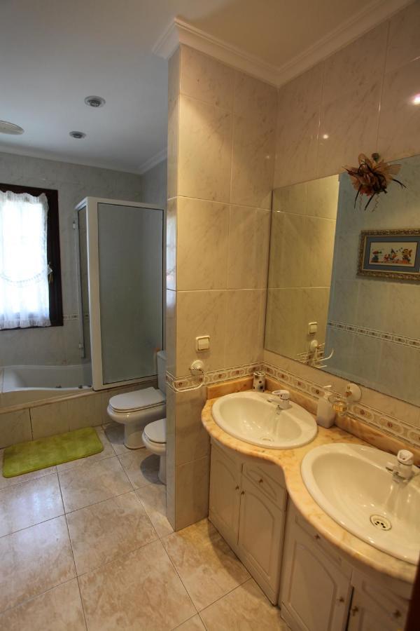 Espectacular Casa Con Piscina En Allariz Extérieur photo